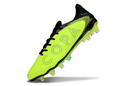 Chuteira Adidas Copa Pure III Elite FG - Verde e Preta