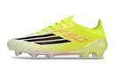 Chuteira Adidas F50 Elite FG - Verde e Branca