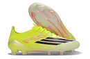 Chuteira Adidas F50 Elite FG - Verde e Branca