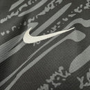 Camisa Liverpool 24/25 Goleiro Preto - Versão Torcedor